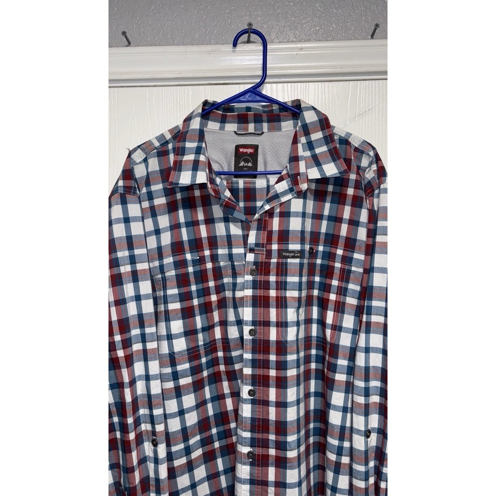 Wrangler Flannel Long Sleeve Button Up Men's 2XL Shirt.
